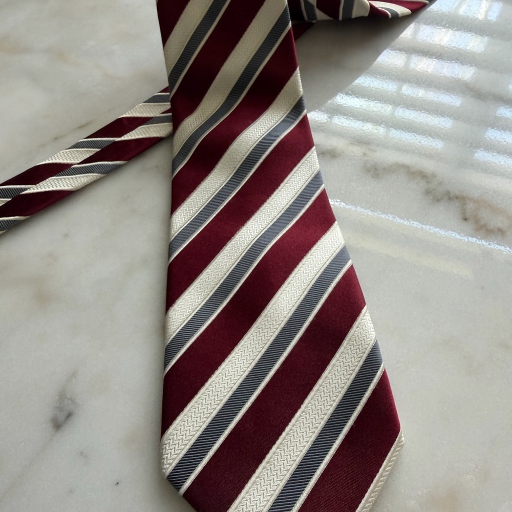 Donald J. Trump Signature Collection Striped Burgundy and Gray Men's Tie